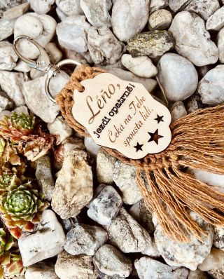 Novinka v naší nabídce a skvělý dárek pro řidiče. Dejte svým blízkým vědět, že na ně myslíte, pokaždé, když sedají za...