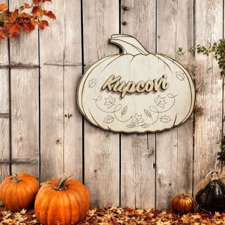 Sezónní dekorace jsou tak trochu past na všechny bydlenky 🙋🏼‍♀️🍂✨ Obzvlášť pokud jako my bydlíte v domě, nevyhnete se tomu...